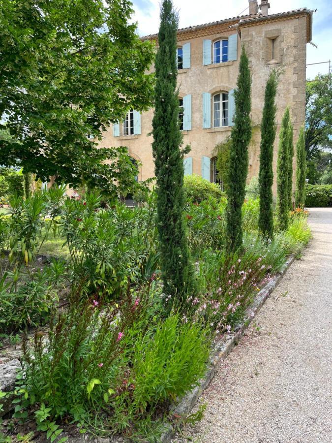 La Bastide Des Grands Chenes Bed and Breakfast Lambesc Exteriör bild